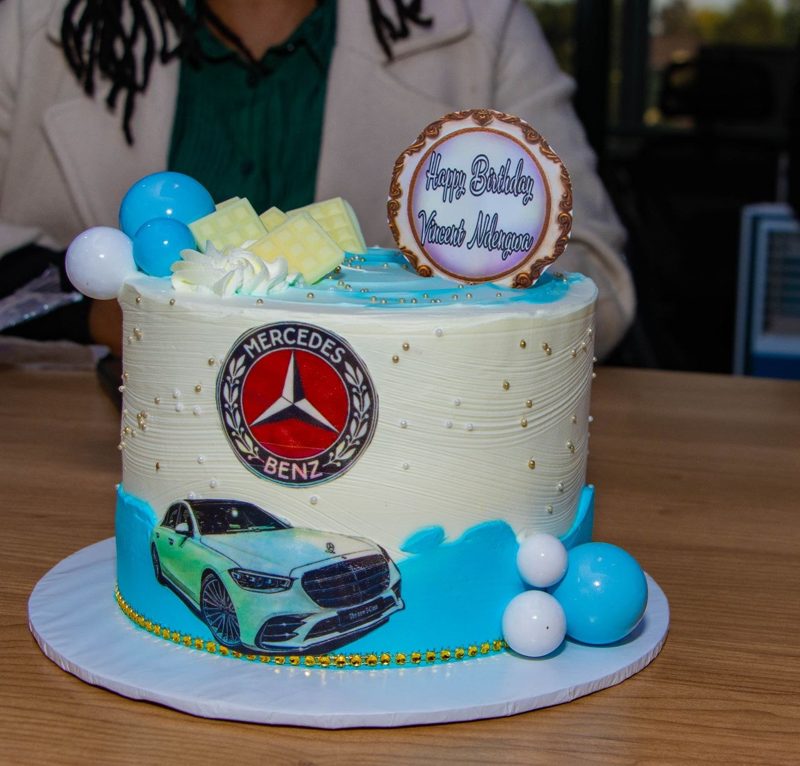 The dream car, in cake form.
